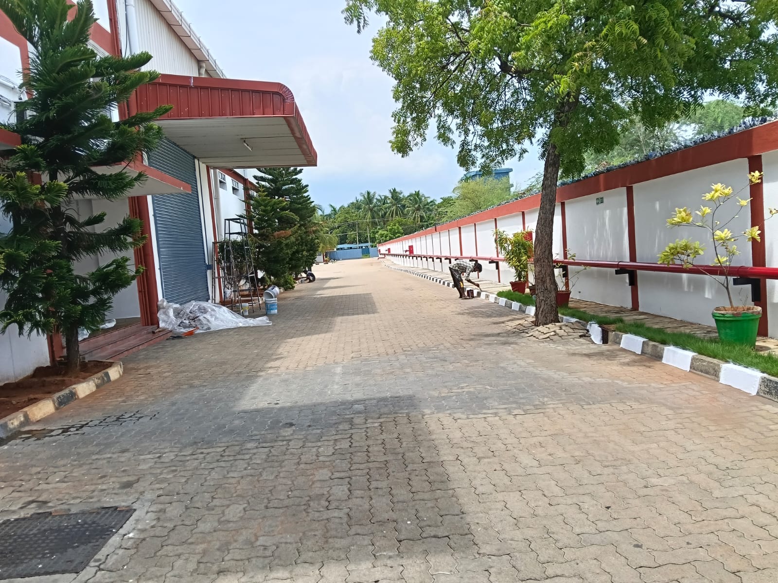 Thinathanthi newspaper office work